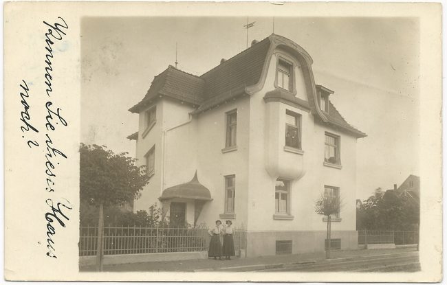 Haus Nr. 20 in der König-Wilhelm-Strasse – Vorderseite